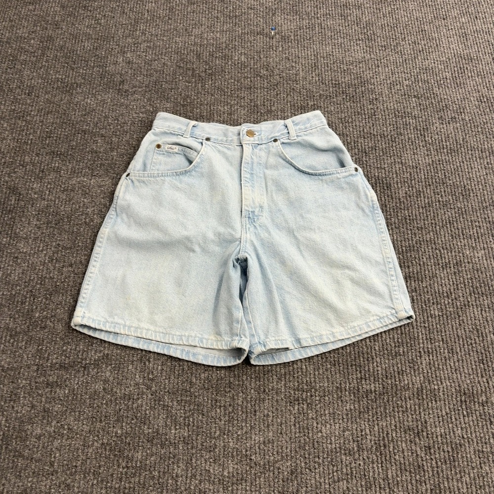 Vintage Chic Denim Shorts Womens 27 Light Wash Cotton High Waist Mom Retro Style
